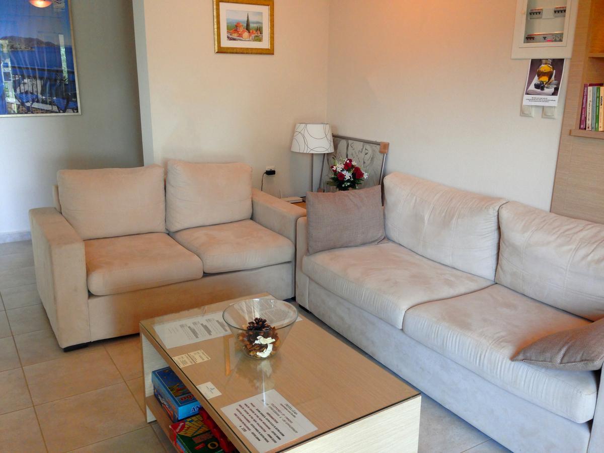 Gaia Studios & Apartments Nea Plagia Chambre photo
